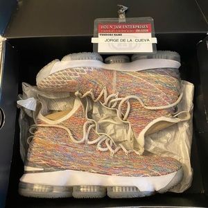 Lebron 15 Fruity Pebbles size 11.5